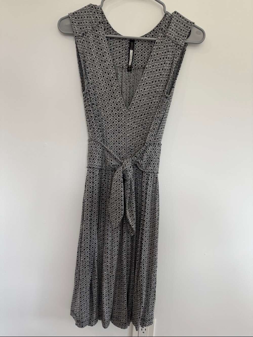 Plenty by Tracy Reese Black and White Geometric Midi Dress
